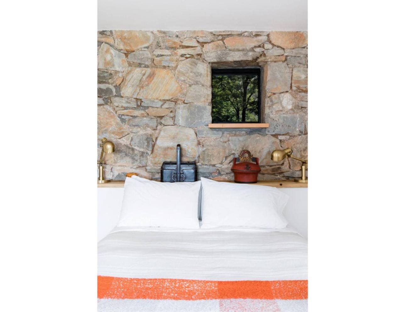 Studio Guest Suite In Forest Cottage Tryon Екстериор снимка